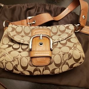 Women's Coach hobo